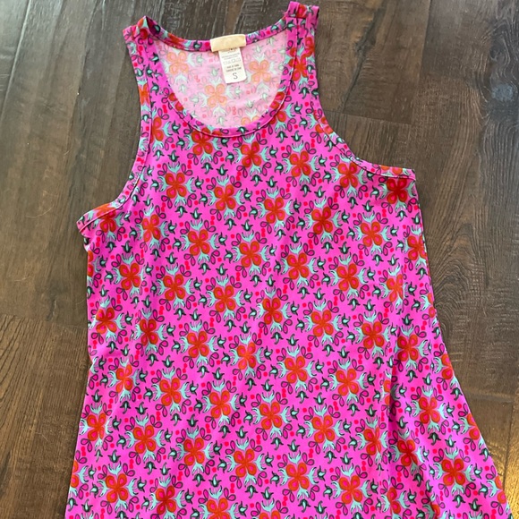 Pink Dress 💕 - Picture 2 of 5